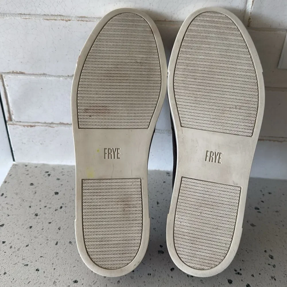 Frye Gemma Slip On Sneaker Burgundy Leather Women’s Size 10 Casual comfort EUC